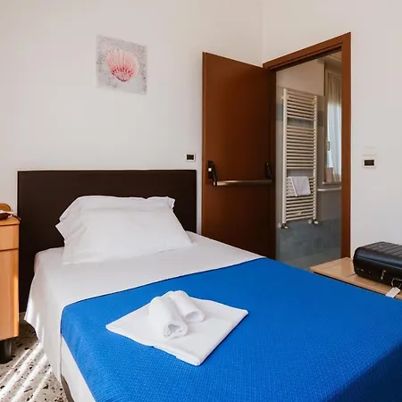 Szálloda Del Mare Senigallia