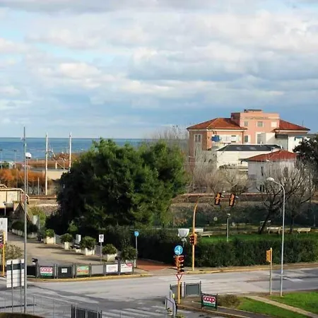 Del Mare Hotel 2*