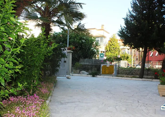 Del Mare 2* 세니갈리아